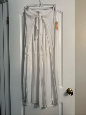 White Tie-Front wide legged pants